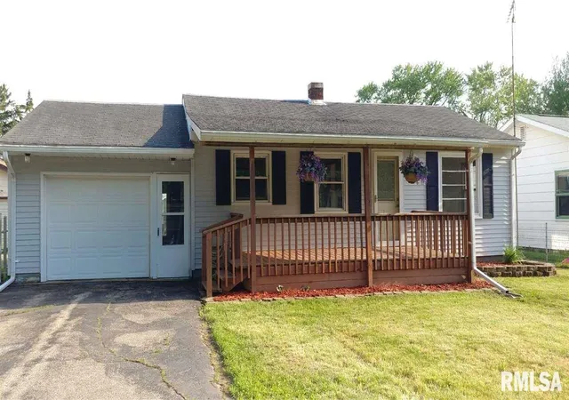 Photo 1 of Sale Pending at 2313 Jackson Ave, Savanna, IL 61074 | MLS# 12751033 | Listing updated on 2026-09-08