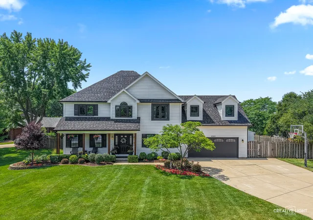 Photo 2 of Sale Pending at 2560 Surrey Ct, Aurora, IL 60506 | MLS# 12751055 | Listing updated on 2026-09-24
