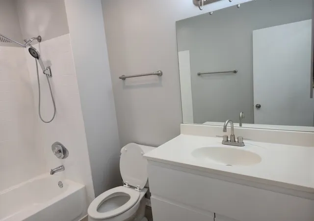 Photo 3 of Condo for sale at 1350 S Lorraine Rd #E, Wheaton, IL 60189 | MLS# 12751056 | Listing updated on 2026-09-24