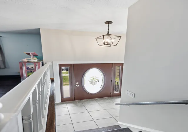 Photo 2 of Single family home for sale at 1419 Hampton Ln, Schaumburg, IL 60193 | MLS# 12751065 | Listing updated on 2026-09-24
