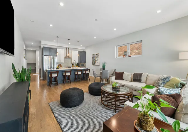 Photo 2 of Condo for sale at 2423 W Rice St #1, Chicago, IL 60622 | MLS# 12751068 | Listing updated on 2026-09-16