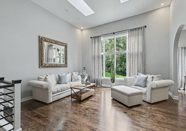 Photo 4 of Single family home for sale at 2900 Bridle Ct, Lake Geneva, WI 53147 | MLS# 12751100 | Listing updated on 2026-09-05