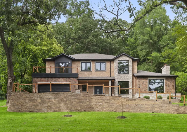 Photo 1 of Single family home for sale at 615 Harper Dr, Algonquin, IL 60102 | MLS# 12751120 | Listing updated on 2026-10-18