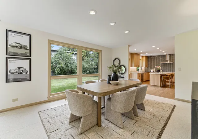 Photo 4 of Single family home for sale at 767 Whiteoaks Ln, Highland Park, IL 60035 | MLS# 12751126 | Listing updated on 2026-09-23