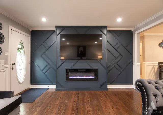 Photo 4 of Single family home for sale at 15330 Ingleside Ave, South Holland, IL 60473 | MLS# 12751127 | Listing updated on 2026-09-09