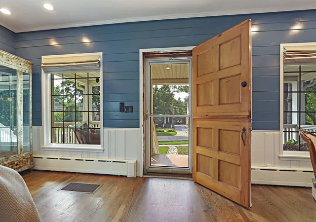 Photo 3 of Single family home for sale at 943 Forest Ave, Deerfield, IL 60015 | MLS# 12751143 | Listing updated on 2026-09-12