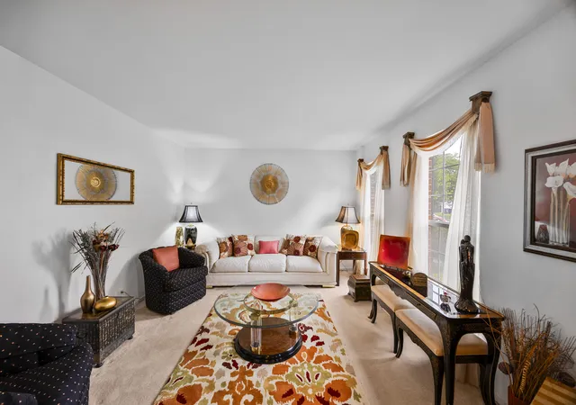 Photo 3 of Sale Pending at 132 Treehouse Rd, Matteson, IL 60443 | MLS# 12751188 | Listing updated on 2026-09-24