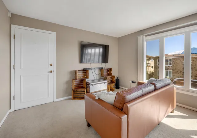 Photo 2 of Condo for sale at 6244 S Newland Ave #3S, Chicago, IL 60638 | MLS# 12751204 | Listing updated on 2026-09-23