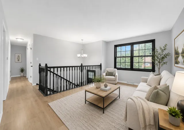 Photo 3 of Single family home for sale at 612 Westnedge Rd, Joliet, IL 60435 | MLS# 12751210 | Listing updated on 2026-09-19
