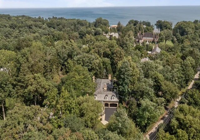 Photo 44 of Mansion for sale at 586 Spruce Ave, Lake Forest, IL 60045 | MLS# 12751221 | Listing updated on 2026-09-14
