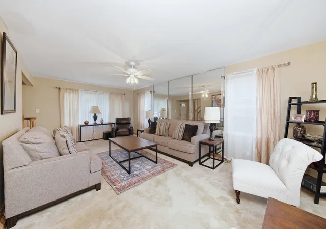 Photo 4 of Single family home for sale at 7211 Stickney Ave, Bridgeview, IL 60455 | MLS# 12751222 | Listing updated on 2026-09-14