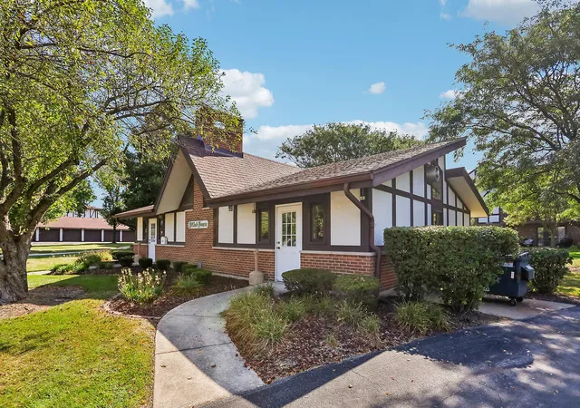 Photo 18 of Condo for sale at 11009 S Theresa Cir #2B, Palos Hills, IL 60465 | MLS# 12751224 | Listing updated on 2026-09-14