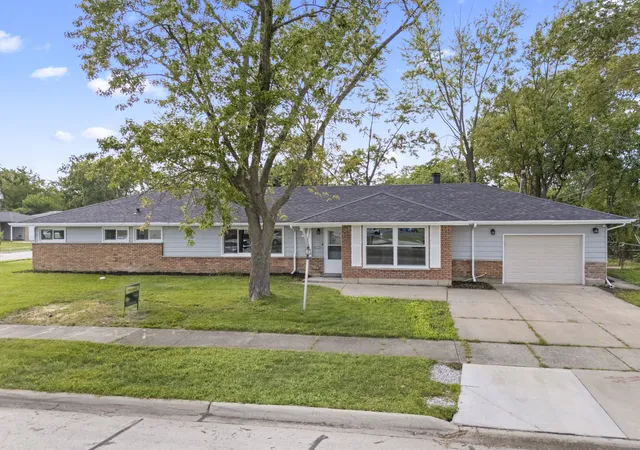 Photo 1 of Single family home for sale at 202 Wilson St, Park Forest, IL 60466 | MLS# 12751239 | Listing updated on 2026-09-19