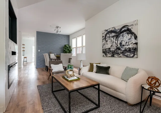 Photo 4 of Single family home for sale at 1154 S Elmwood Ave, Oak Park, IL 60304 | MLS# 12751247 | Listing updated on 2026-10-07