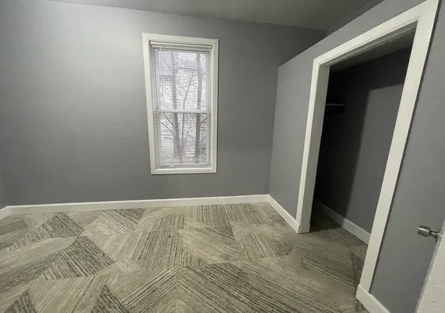 Listing Photo 2 - Condo for sale in building located at 7927 S Parnell Ave, Chicago, IL 60620