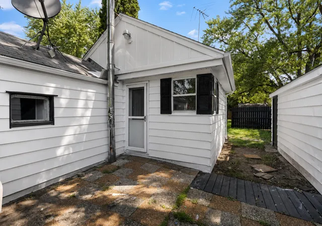 Photo 2 of Sale Pending at 3226 8th Street, Rockford, IL 61109 | MLS# 12751320 | Listing updated on 2026-09-13