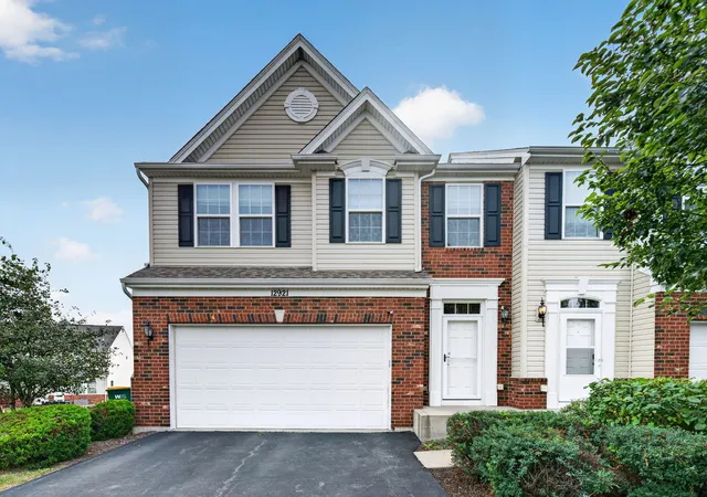 Townhouse for sale at 12921 Cypress Ln, Plainfield, IL 60585 | MLS# 12751328