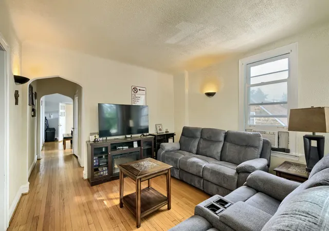 Photo 3 of Sale Pending at 3310 W 114th Street, Chicago, IL 60655 | MLS# 12751332 | Listing updated on 2026-09-22