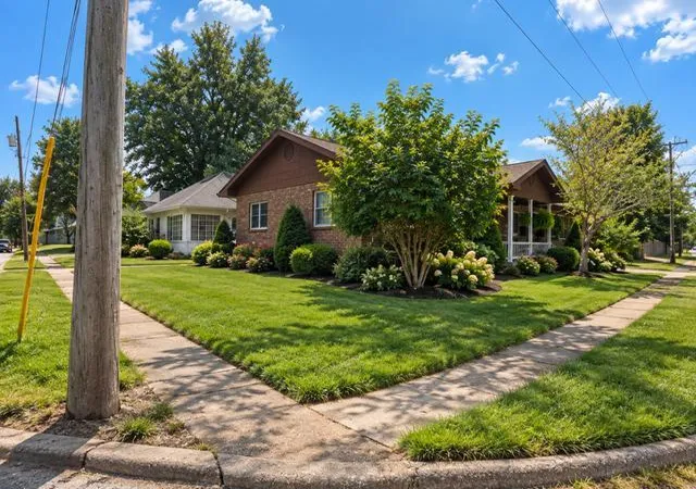 Photo 2 of Single family home for sale at 601 S Lincoln St, West Frankfort, IL 62896 | MLS# 12751335 | Listing updated on 2026-09-12