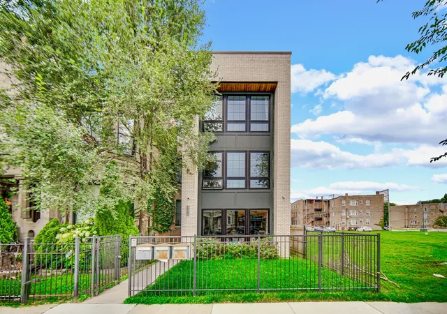Condo for sale at 4516 S Indiana Ave #2, Chicago, IL 60653 | MLS# 12751351