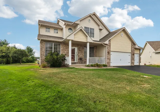 Photo 3 of Single family home for sale at 4478 Tufted Deer Ct, Belvidere, IL 61008 | MLS# 12751387 | Listing updated on 2026-09-17