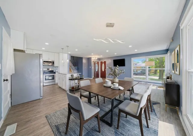 Photo 4 of Single family home for sale at 9206 Kostner Ave, Skokie, IL 60076 | MLS# 12751433 | Listing updated on 2026-09-22