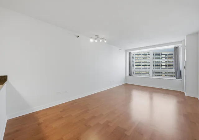 Photo 3 of Condo for sale at 512 N Mcclurg Ct #2611, Chicago, IL 60611 | MLS# 12751449 | Listing updated on 2026-09-21