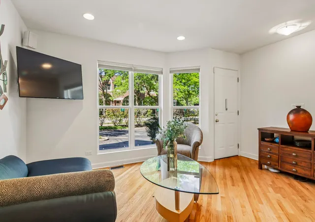 Photo 3 of Sale Pending at (Undisclosed), Evanston, IL 60203 | MLS# 12751453 | Listing updated on 2026-10-07