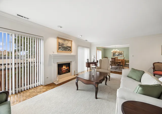 Listing Photo 5 - Condo for sale in building located at 7575 Lake St, River Forest, IL 60305 - Unit #4B
