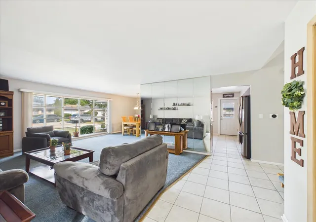 Photo 3 of Single family home for sale at 1511 Miami Ln, Des Plaines, IL 60018 | MLS# 12751496 | Listing updated on 2026-09-13