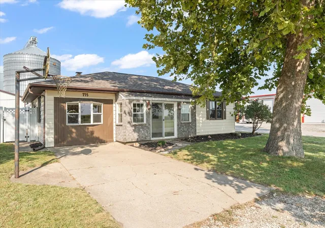 Photo 1 of Single family home for sale at 715 N Church St, Thomasboro, IL 61878 | MLS# 12751517 | Listing updated on 2026-09-16