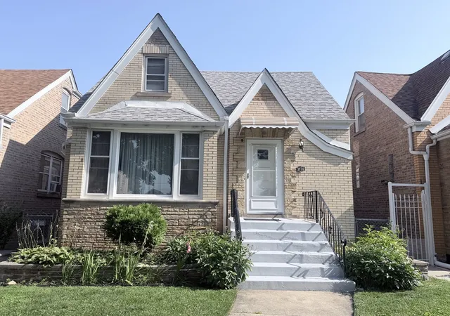 Photo 1 of Single family home for sale at 3916 W 59th Place, Chicago, IL 60629 | MLS# 12751526 | Listing updated on 2026-09-16