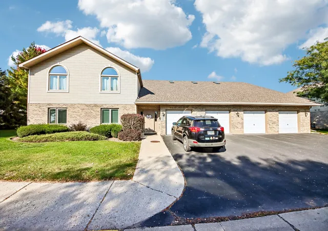 Condo for sale at 2683 Jodee Dr #C, Joliet, IL 60436 | MLS# 12751533