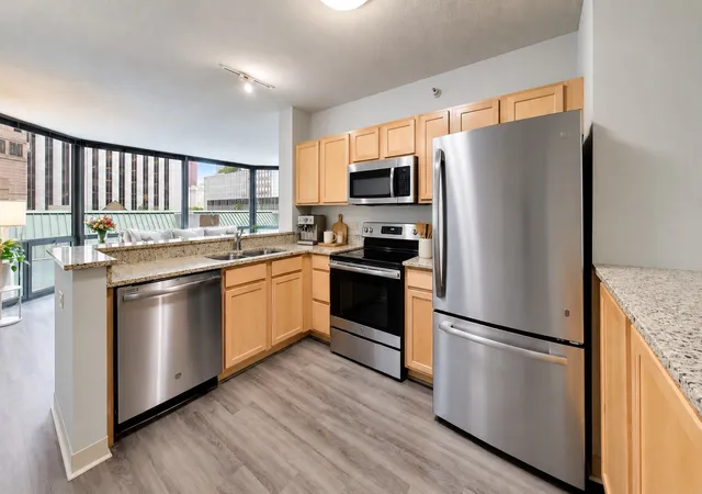 Photo 4 of Condo for sale at 222 N Columbus Dr #412, Chicago, IL 60601 | MLS# 12751570 | Listing updated on 2026-09-12