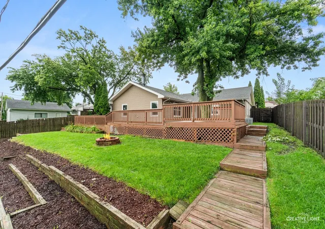 Photo 22 of Single family home for sale at 704 Halstead Ave, Romeoville, IL 60446 | MLS# 12751573 | Listing updated on 2026-10-07