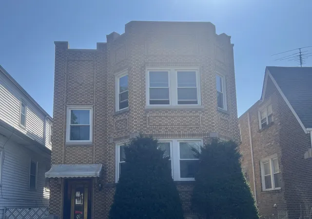 Listing Photo 2 - Condo for sale in building located at 4855 N Mcvicker Ave, Chicago, IL 60630