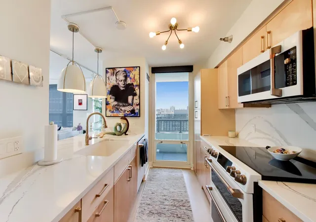 Photo 4 of Condo for sale at 345 N La Salle Dr #3306, Chicago, IL 60654 | MLS# 12751632 | Listing updated on 2026-09-16