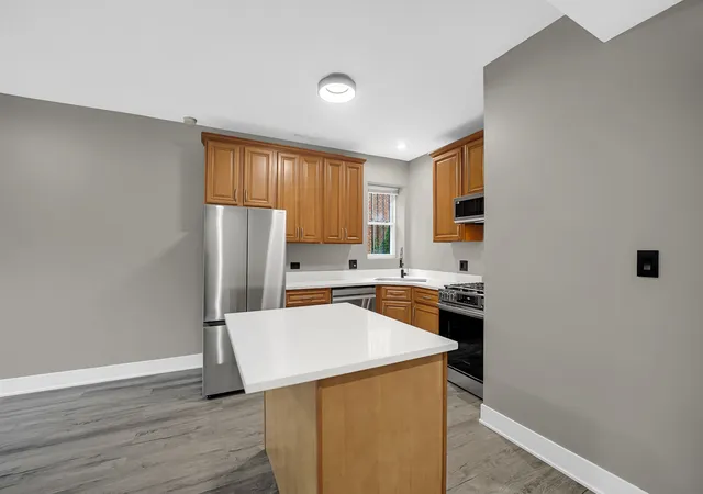 Photo 3 of Condo for sale at 2809 W Washington Blvd #300, Chicago, IL 60612 | MLS# 12751646 | Listing updated on 2026-09-13
