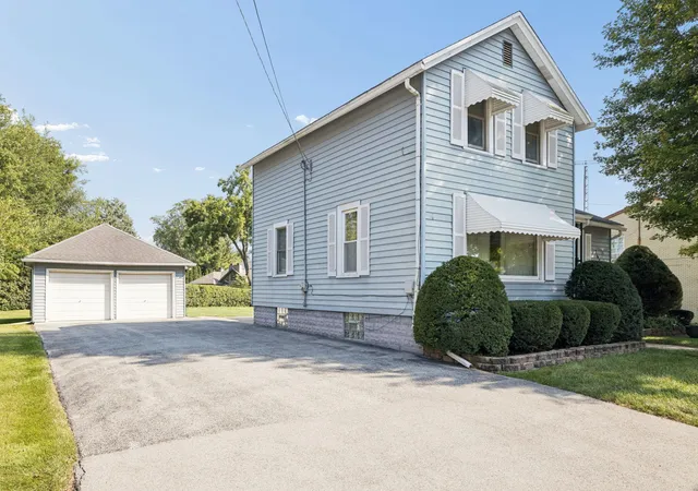 Photo 1 of Single family home for sale at 1610 Madison St, Lockport, IL 60441 | MLS# 12751651 | Listing updated on 2026-09-12
