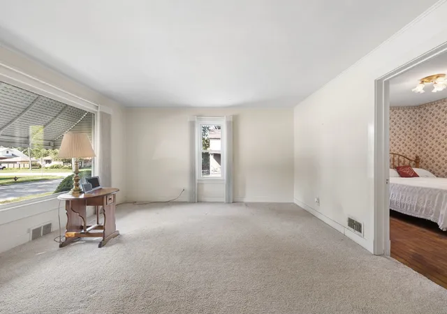 Photo 4 of Single family home for sale at 1610 Madison St, Lockport, IL 60441 | MLS# 12751651 | Listing updated on 2026-09-12