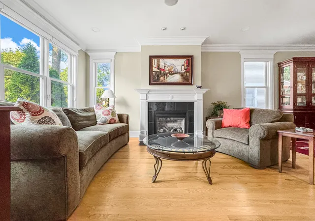 Photo 3 of Single family home for sale at 2135 W Montrose Ave, Chicago, IL 60618 | MLS# 12751655 | Listing updated on 2026-09-14