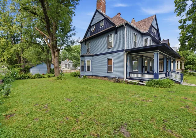 Photo 3 of Single family home for sale at 748 23rd Street, Rock Island, IL 61201 | MLS# 12751656 | Listing updated on 2026-10-04