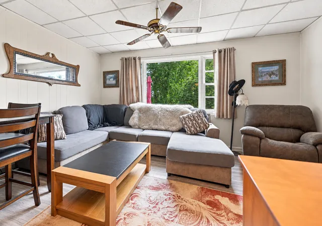 Photo 3 of Single family home for sale at 1808 E 12th Street, Davenport, IA 52803 | MLS# 12751665 | Listing updated on 2026-10-21