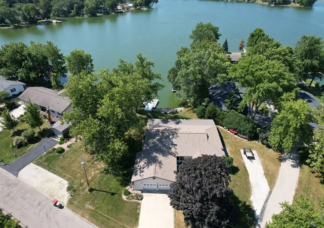 Photo 2 of Single family home for sale at 525 Sunrise Dr, Loda, IL 60948 | MLS# 12751670 | Listing updated on 2026-10-07