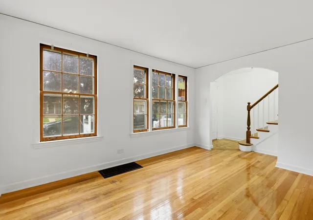 Photo 3 of Single family home for sale at 3307 S 58th Avenue, Cicero, IL 60804 | MLS# 12751710 | Listing updated on 2026-09-25