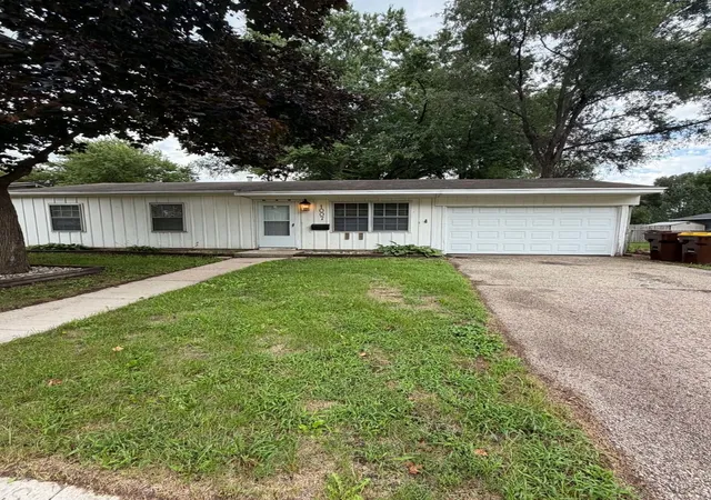 Photo 1 of Single family home for sale at 1007 Kingsley Dr, Machesney Park, IL 61115 | MLS# 12751728 | Listing updated on 2026-09-21