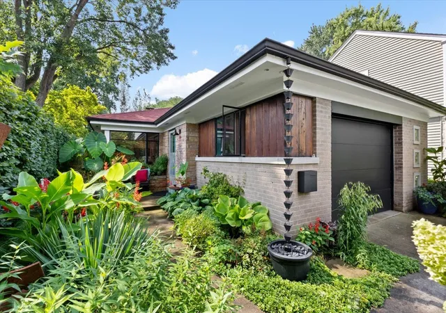 Photo 1 of Sale Pending at 4225 Lee St, Skokie, IL 60076 | MLS# 12751729 | Listing updated on 2026-09-27