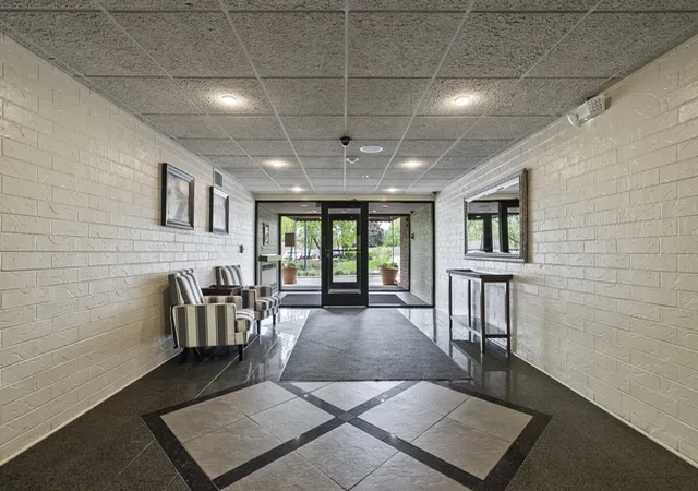 Photo 2 of Condo for sale at 1800 Huntington Blvd #307, Hoffman Estates, IL 60169 | MLS# 12751739 | Listing updated on 2026-10-09