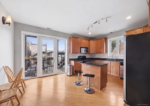 Listing Photo 5 - Condo for sale in building located at 1730 S Des Plaines Ave, Forest Park, IL 60130 - Unit #2
