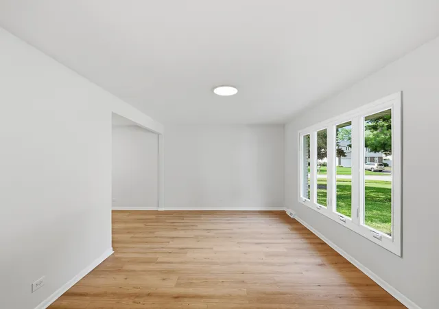 Photo 2 of Single family home for sale at 849 Pear Tree Ln, Bartlett, IL 60103 | MLS# 12751772 | Listing updated on 2026-09-15